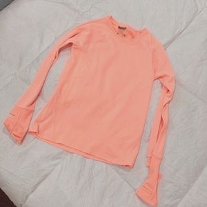 Oiselle crackle wool flyout LS